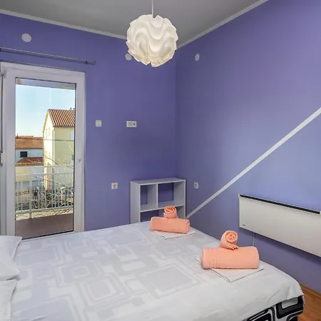 3 Bedroom In Apartment